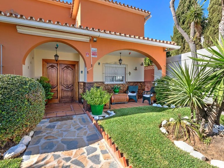 Villa for Sale in Mijas, Malaga 1