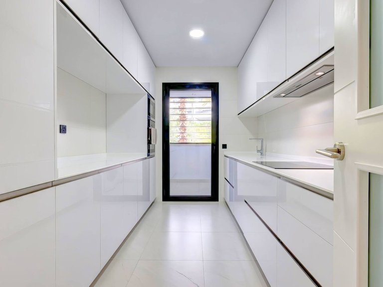 Apartment for Sale in Estepona, Malaga 5