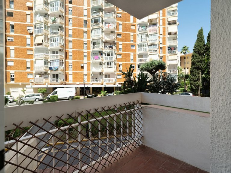 Apartment for Sale in Costa del Sol, Benalmadena Costa, Malaga 2