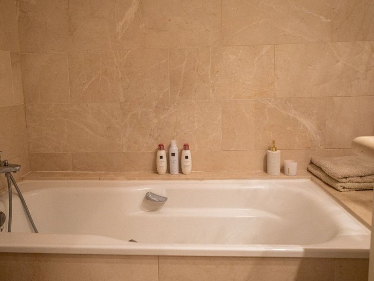 Apartment for Sale in Nueva Andalucía, Malaga 29