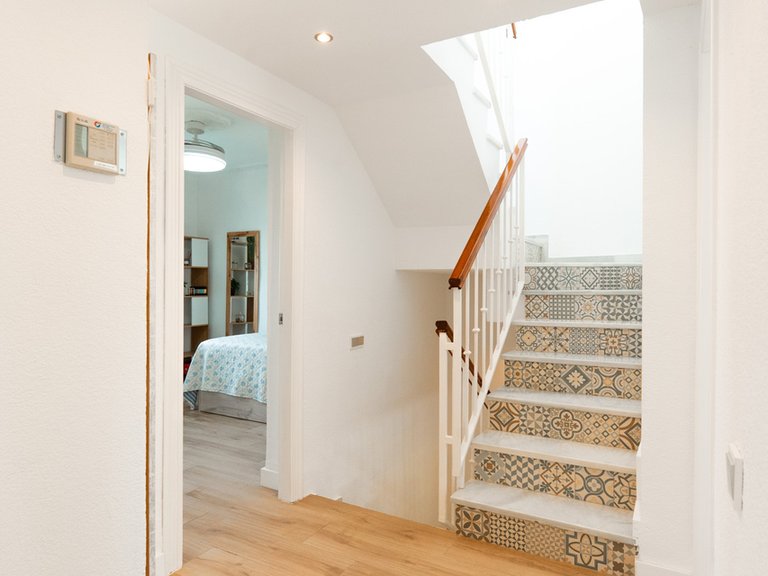 Villa for Sale in Nueva Andalucía, Malaga 28