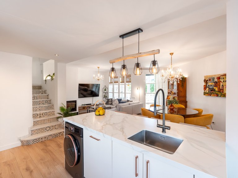 Villa for Sale in Nueva Andalucía, Malaga 3