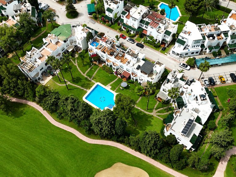 Villa for Sale in Nueva Andalucía, Malaga 45