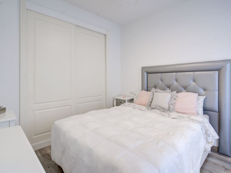 Apartment for Sale in La Cala De Mijas, Malaga 9