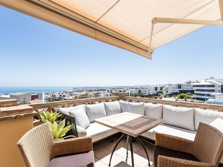 Apartment for Sale in Higueron, Malaga 1
