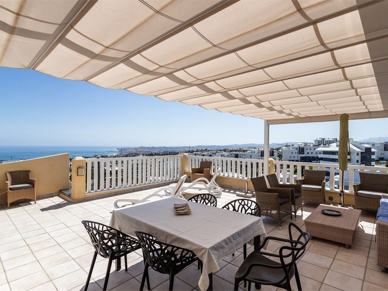 Apartment for Sale in Higueron, Malaga 2