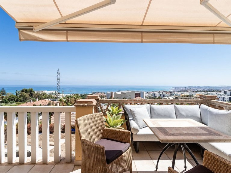 Apartment for Sale in Higueron, Malaga 3