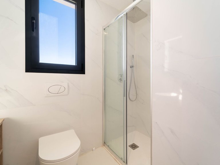 Apartment for Sale in Fuengirola, Malaga 18