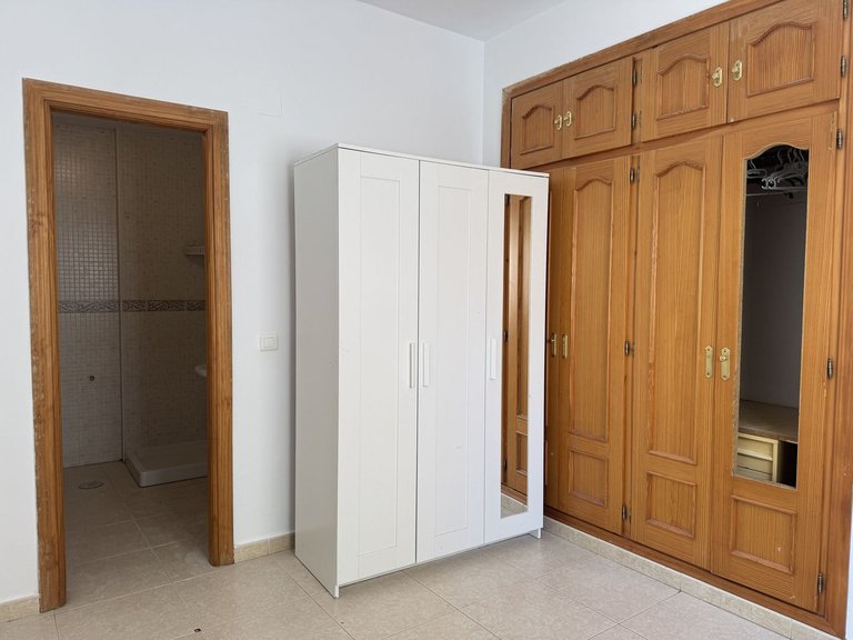 Apartment for Sale in La Trinidad, Malaga 8