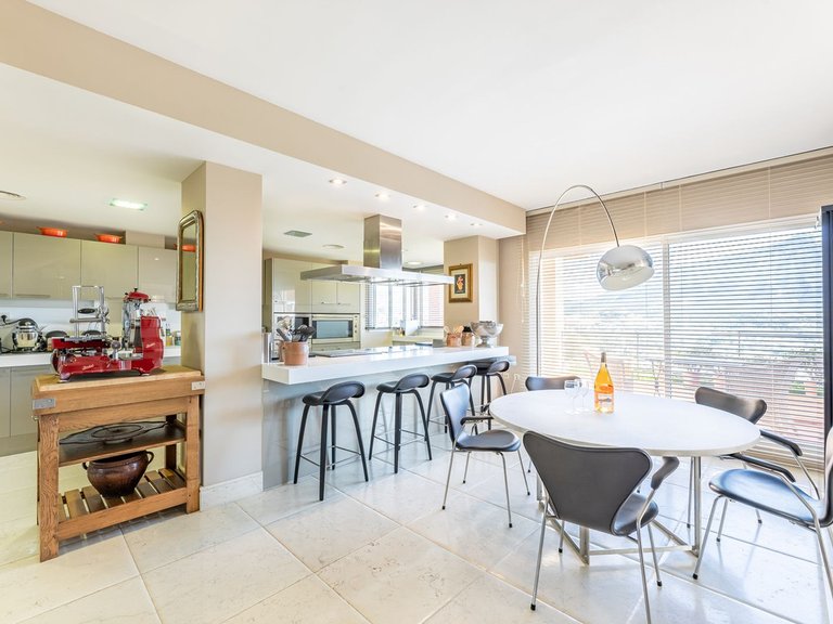 Penthouse for Sale in Nueva Andalucía, Malaga 13