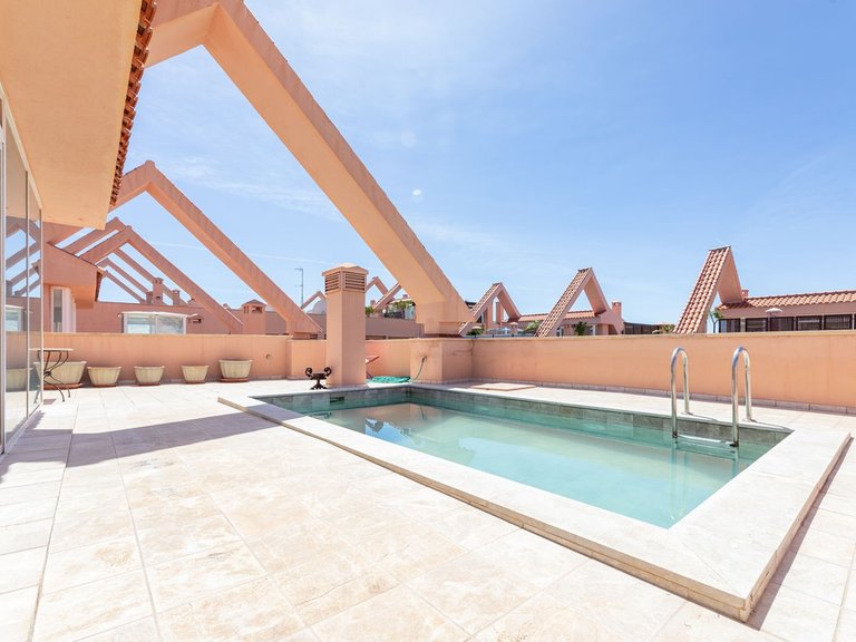 Penthouse for Sale in Nueva Andalucía, Malaga 36