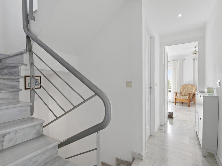 Villa for Sale in Estepona, Malaga 7