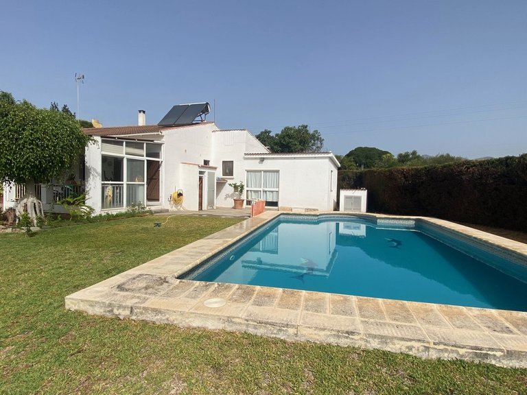 Villa for Sale in New Golden Mile, Malaga 2