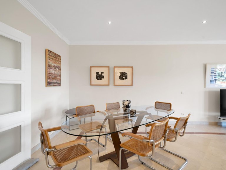 Apartment for Sale in Bahía De Marbella, Malaga 16