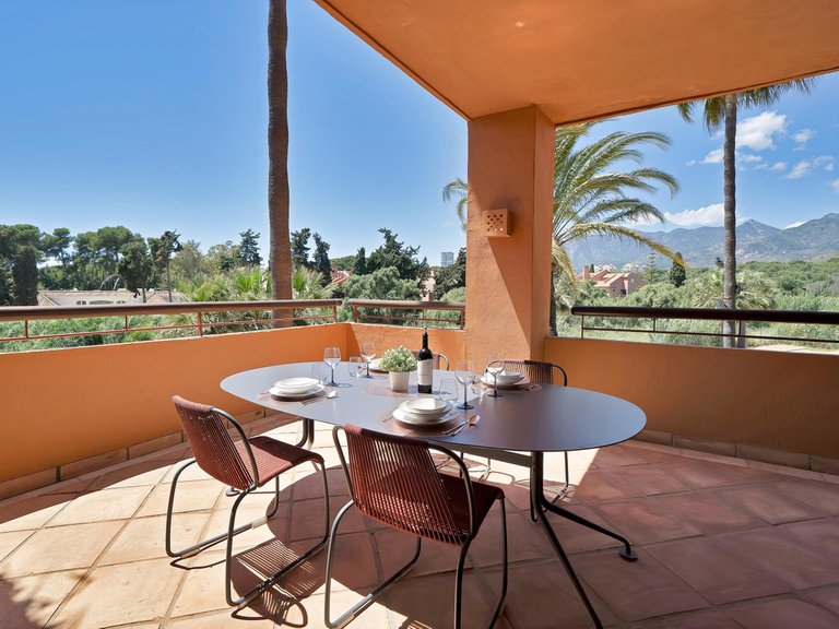 Apartment for Sale in Bahía De Marbella, Malaga 26