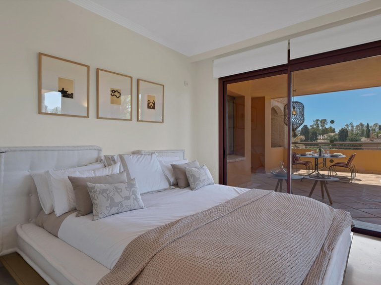 Apartment for Sale in Bahía De Marbella, Malaga 8