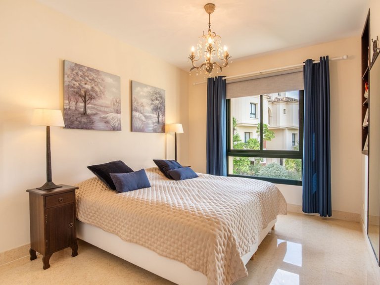 Apartment for Sale in Benahavís, Malaga 12