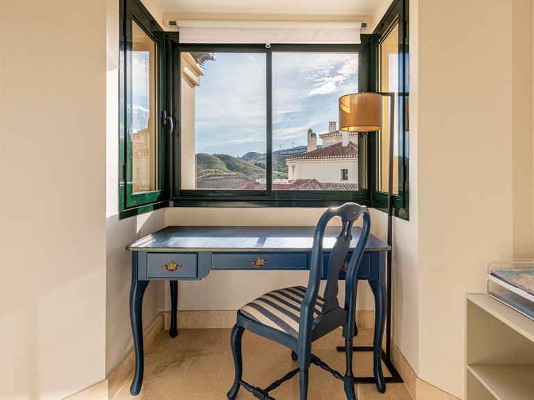 Apartment for Sale in Benahavís, Malaga 18