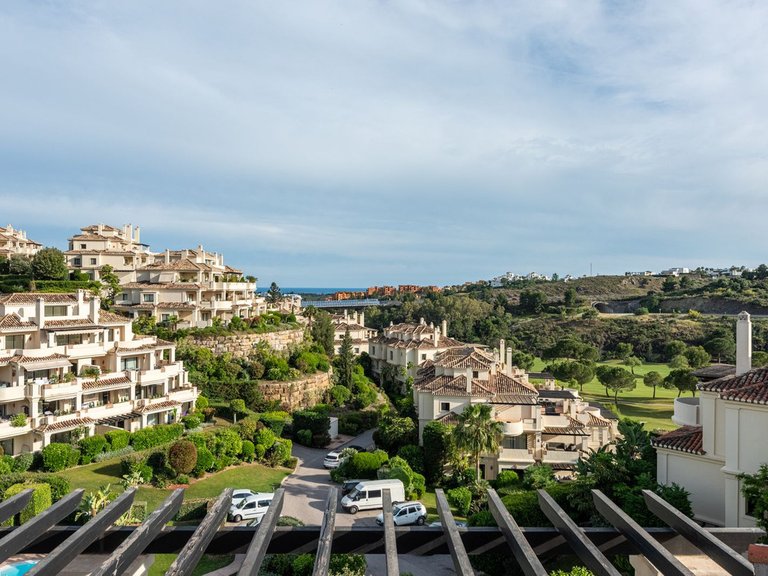 Apartment for Sale in Benahavís, Malaga 25
