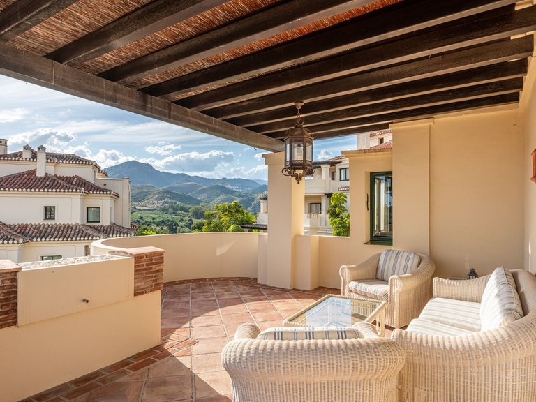 Apartment for Sale in Benahavís, Malaga 8