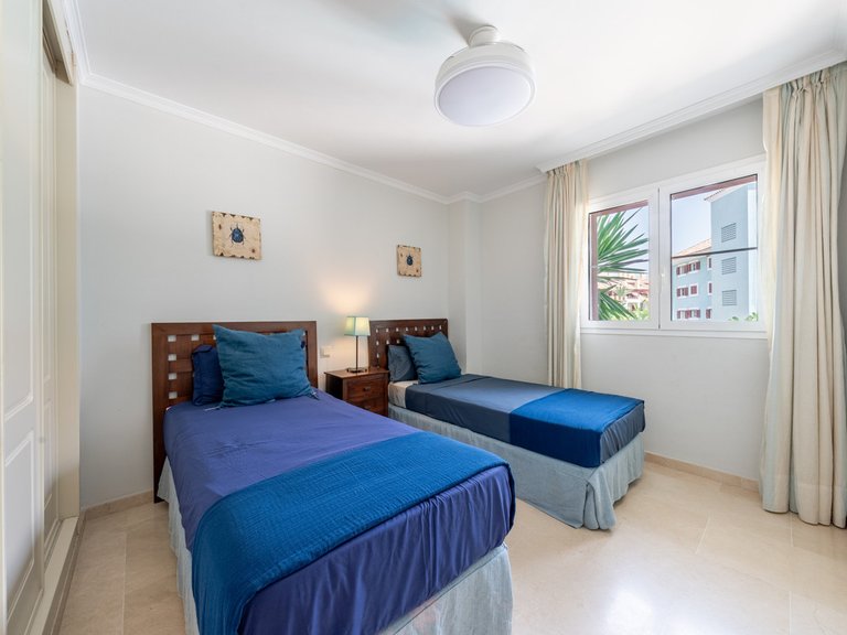 Apartment for Sale in Sotogrande Marina, Cadiz 21