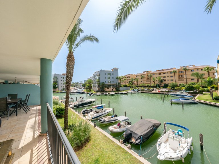 Apartment for Sale in Sotogrande Marina, Cadiz 22