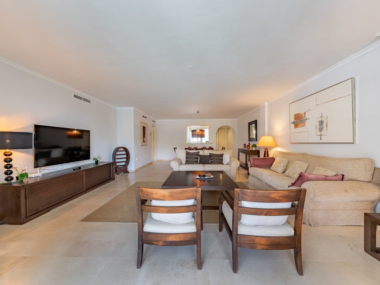 Apartment for Sale in Sotogrande Marina, Cadiz 5