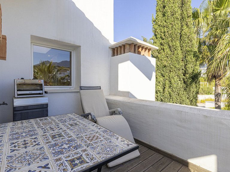 Apartment for Sale in Casares, Malaga 11