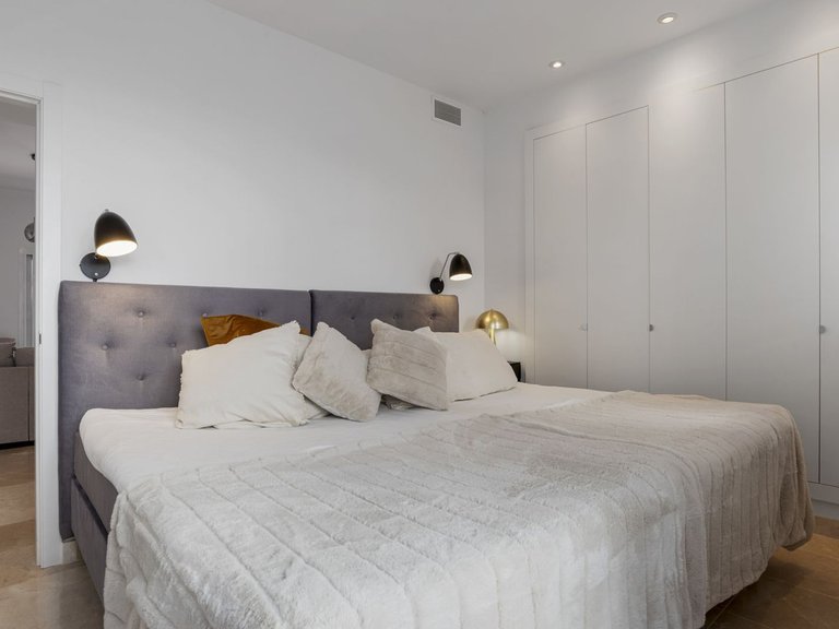 Apartment for Sale in Benahavís, Malaga 13