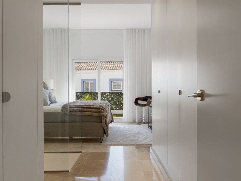 Apartment for Sale in Benahavís, Malaga 18