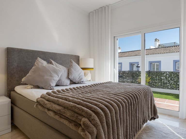 Apartment for Sale in Benahavís, Malaga 19