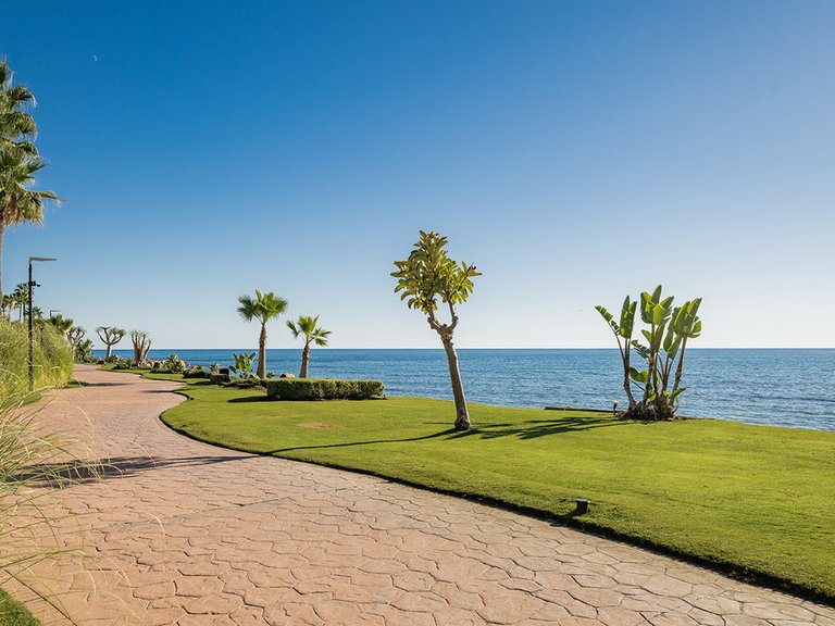 Apartment for Sale in Estepona, Malaga 56