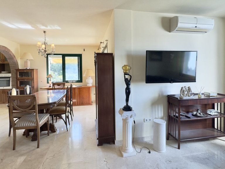 Villa for Sale in Mijas, Malaga 8