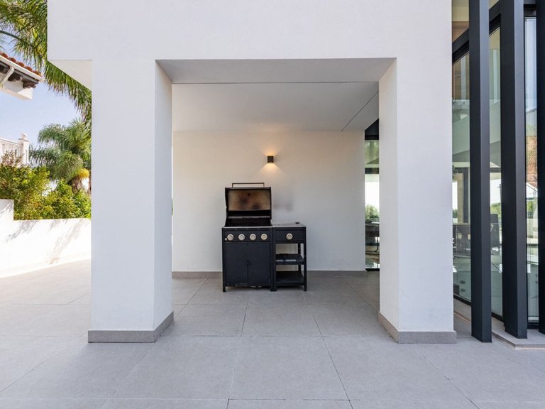 Villa for Sale in Estepona, Malaga 21