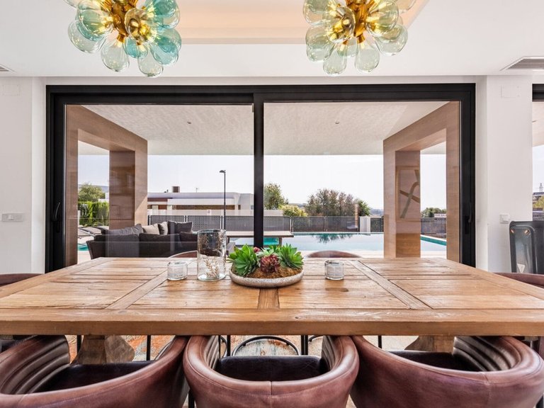 Villa for Sale in Estepona, Malaga 28