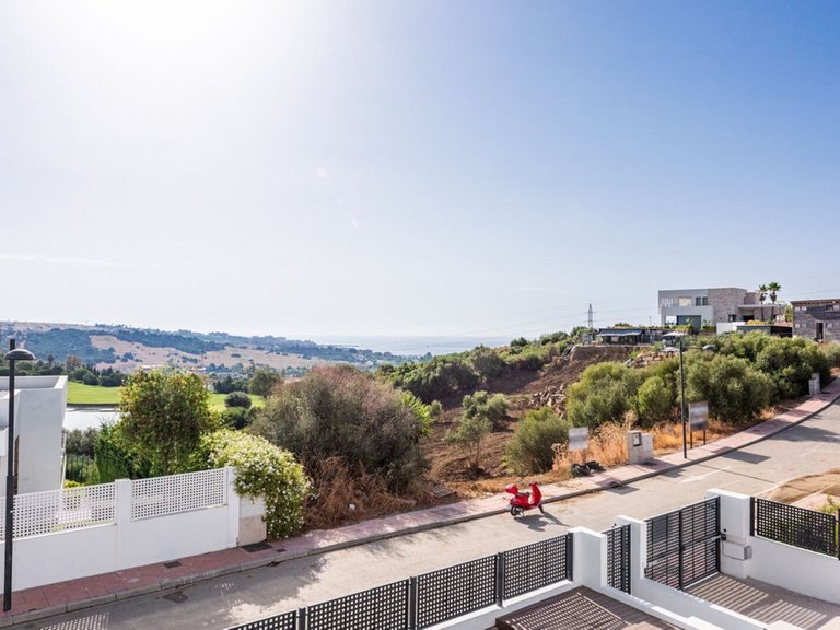 Villa for Sale in Estepona, Malaga 7