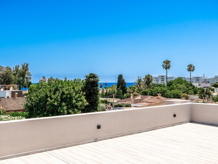 Villa for Sale in Marbella, Malaga 15