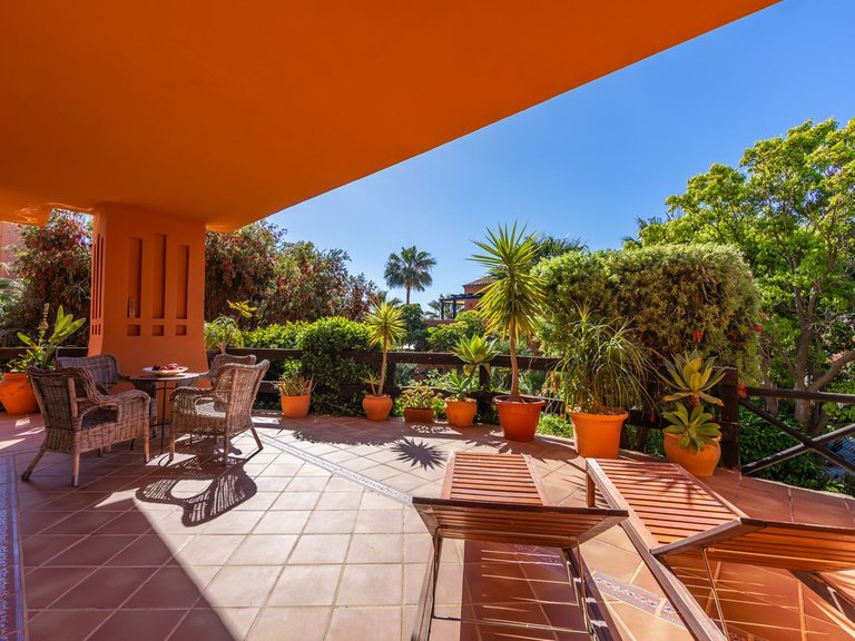 Apartment for Sale in Estepona, Malaga 1