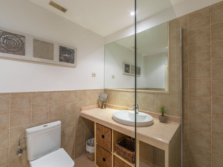 Apartment for Sale in Estepona, Malaga 38