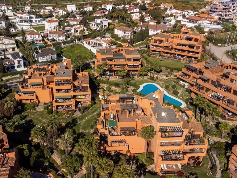 Apartment for Sale in Estepona, Malaga 47