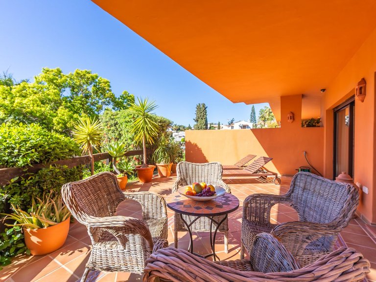 Apartment for Sale in Estepona, Malaga 8