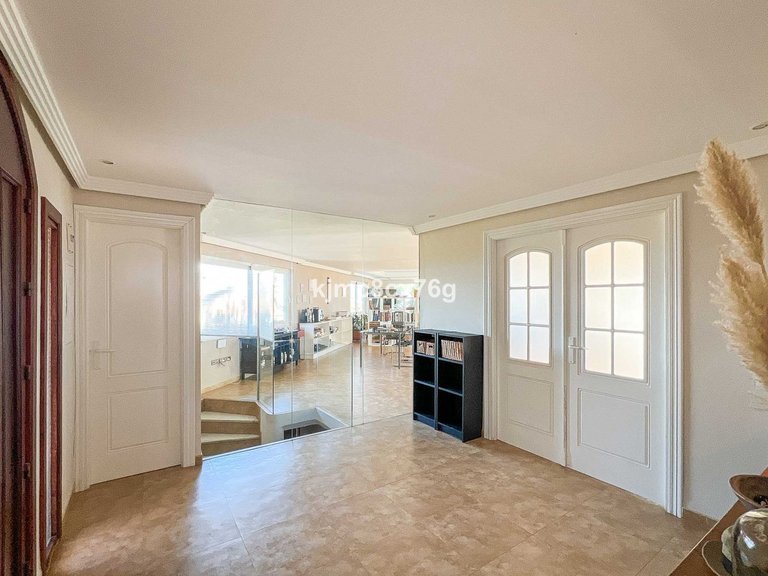 Villa for Sale in Torremolinos, Malaga 10