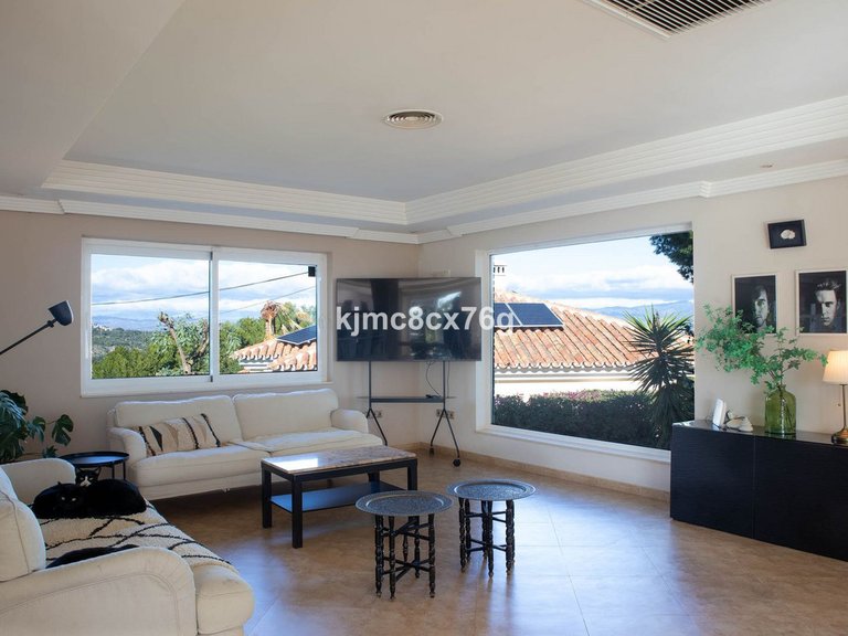 Villa for Sale in Torremolinos, Malaga 16