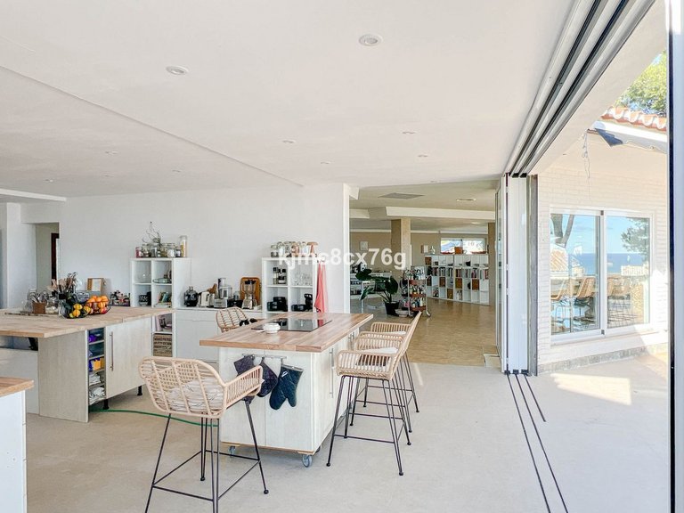 Villa for Sale in Torremolinos, Malaga 20