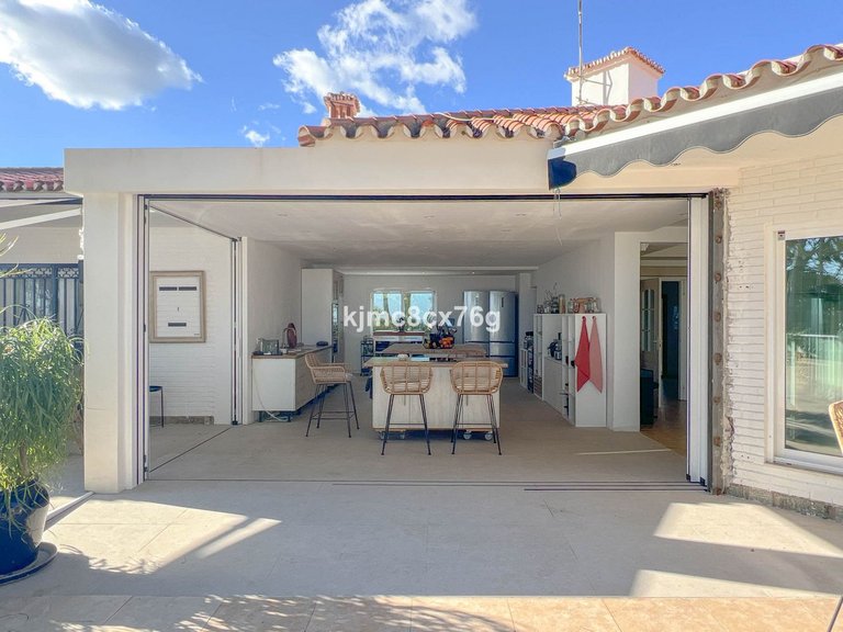 Villa for Sale in Torremolinos, Malaga 24