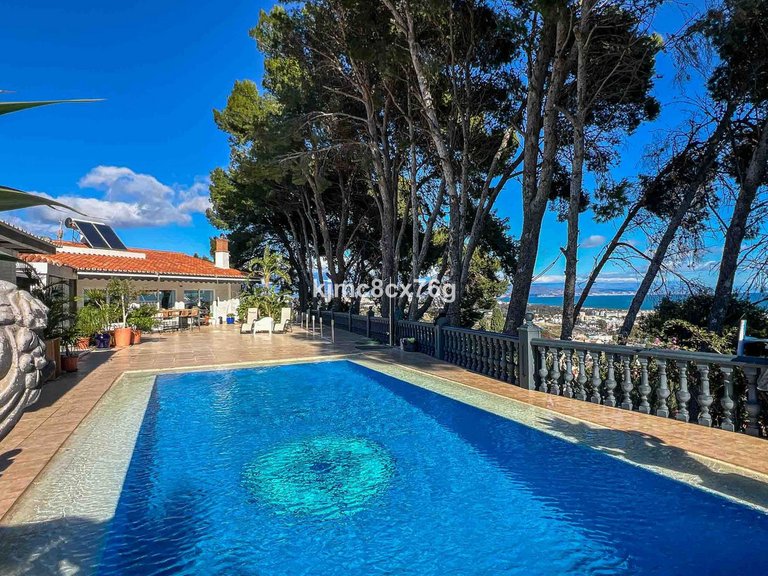 Villa for Sale in Torremolinos, Malaga 29