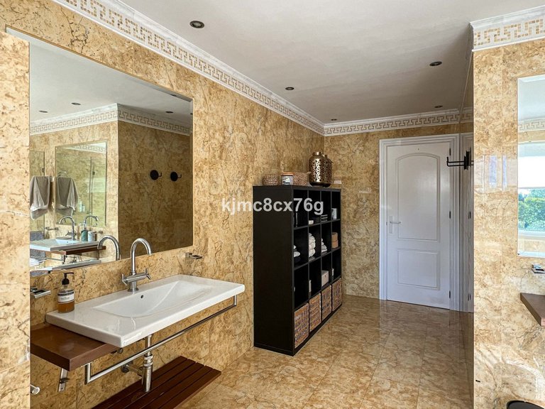 Villa for Sale in Torremolinos, Malaga 37