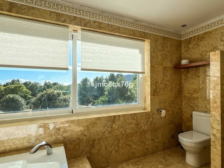 Villa for Sale in Torremolinos, Malaga 40