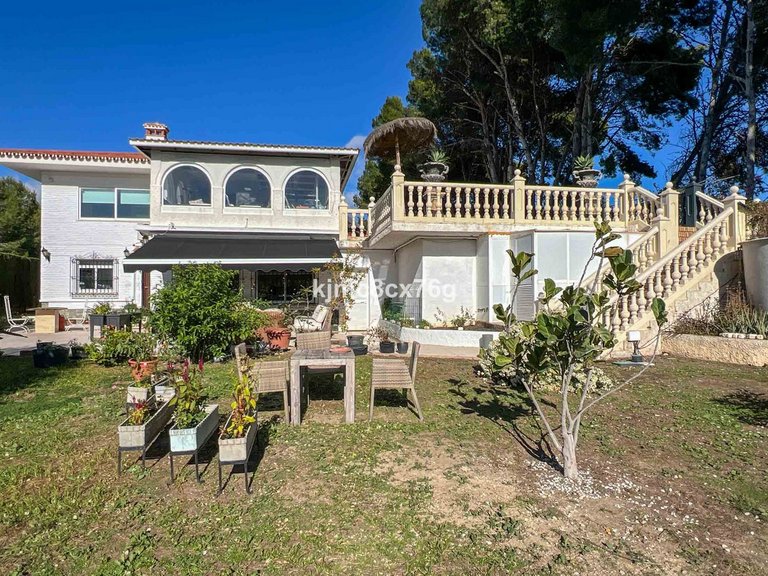 Villa for Sale in Torremolinos, Malaga 8