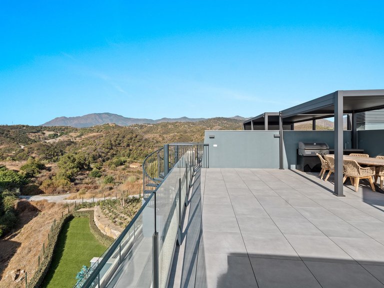 Apartment for Sale in Estepona, Malaga 9